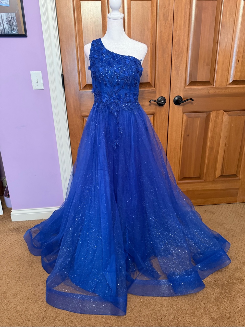 Jules And Cleo One Shoulder Blue Glitter Ball gown Women’s Size 6